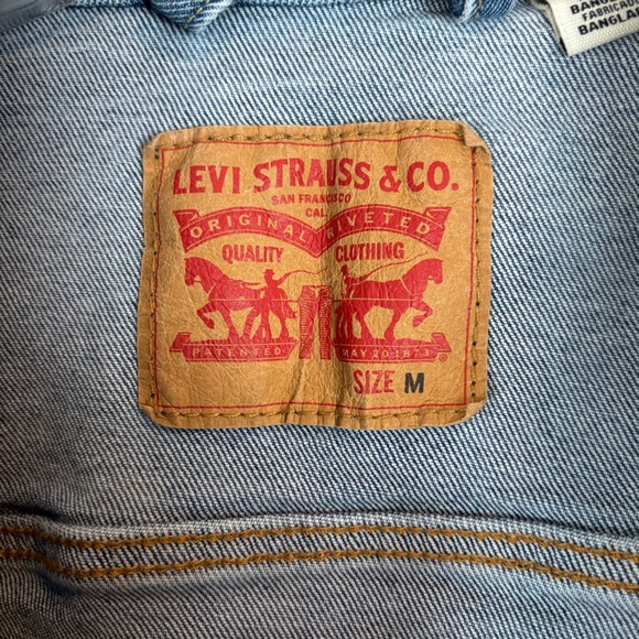 Levi's Men’s M Classic Blue Denim Jacket - Picture 4 of 14